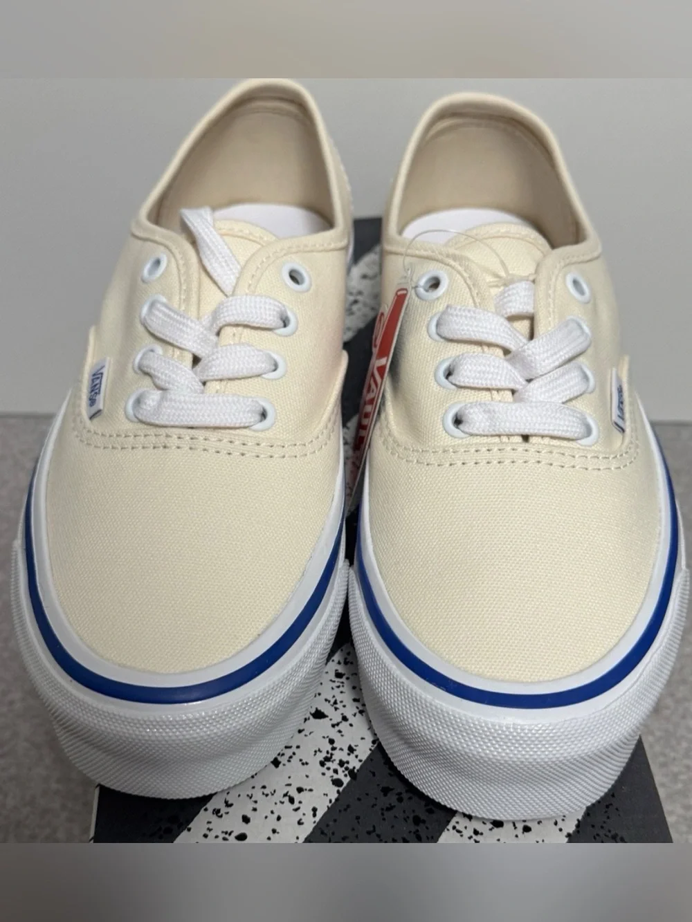 Vans Og Authentic L Canvas Classic White Size 5.5 Men/ 7 Women